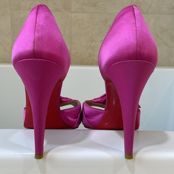 Fuschia Louboutin open toe heels - Picture 5 of 9
